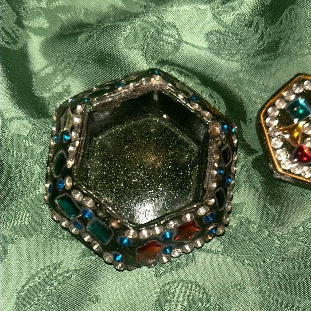 Colorful mini Jewelry vintage Trinket Box holder whimsigoth - Picture 3 of 8